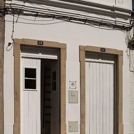 Semesterbostad Lavadeira's House *